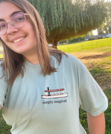 Simply Magical Bay Jungle Icons Tee